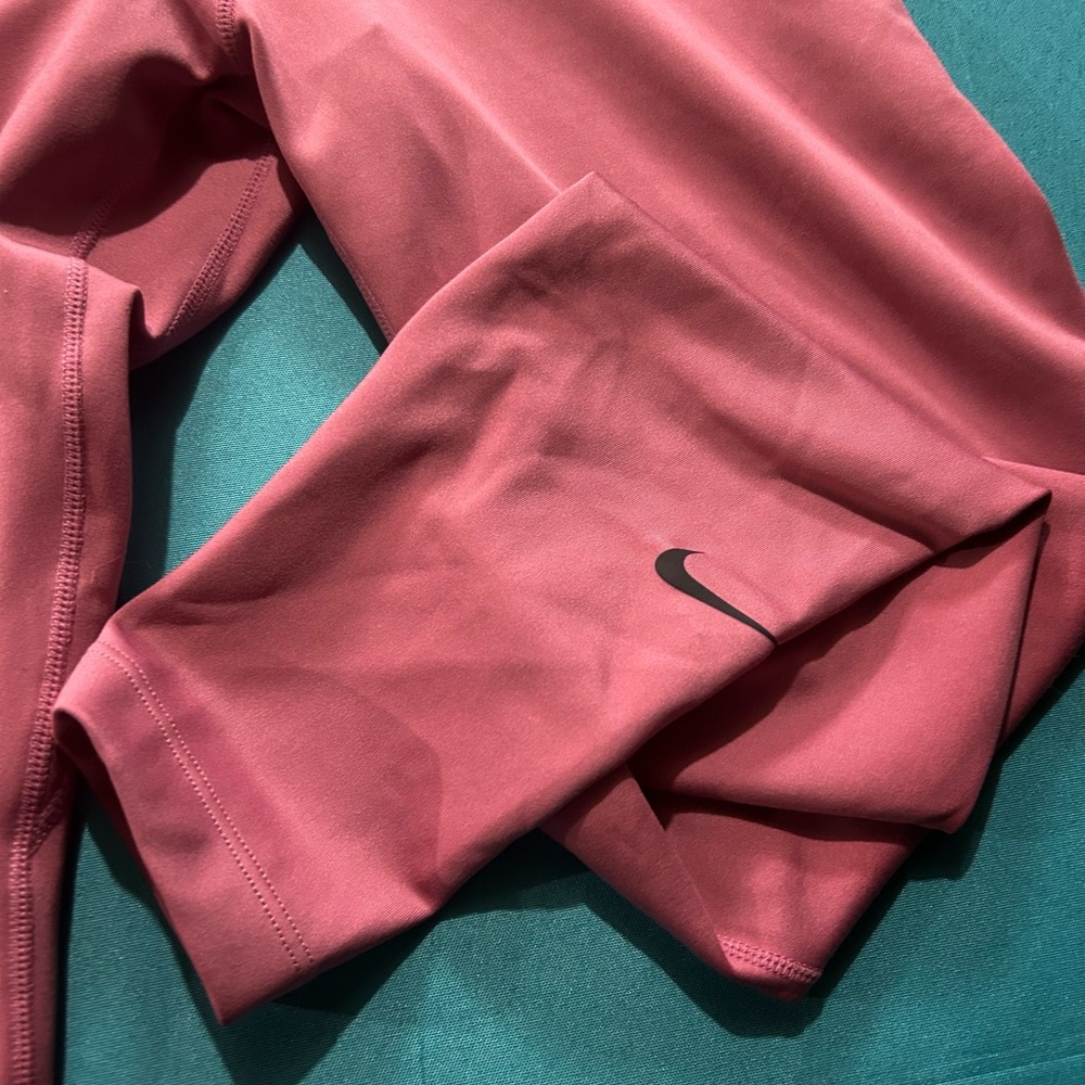 Nike Dri-FIT Rose leggings